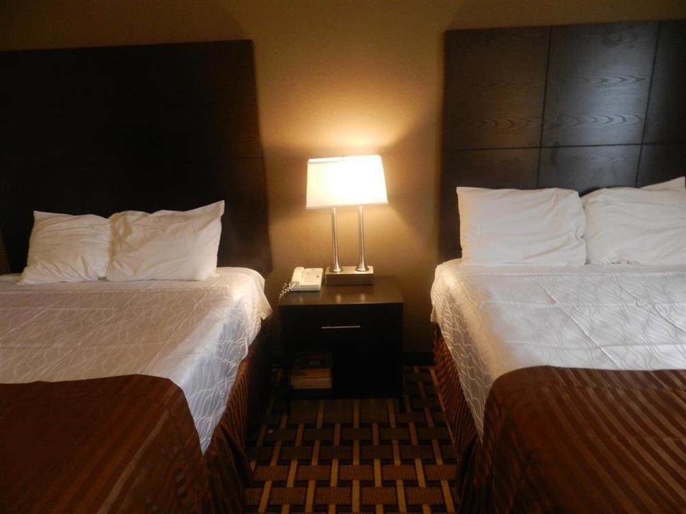 Haven Inn & Suites Ντουλούθ Δωμάτιο φωτογραφία