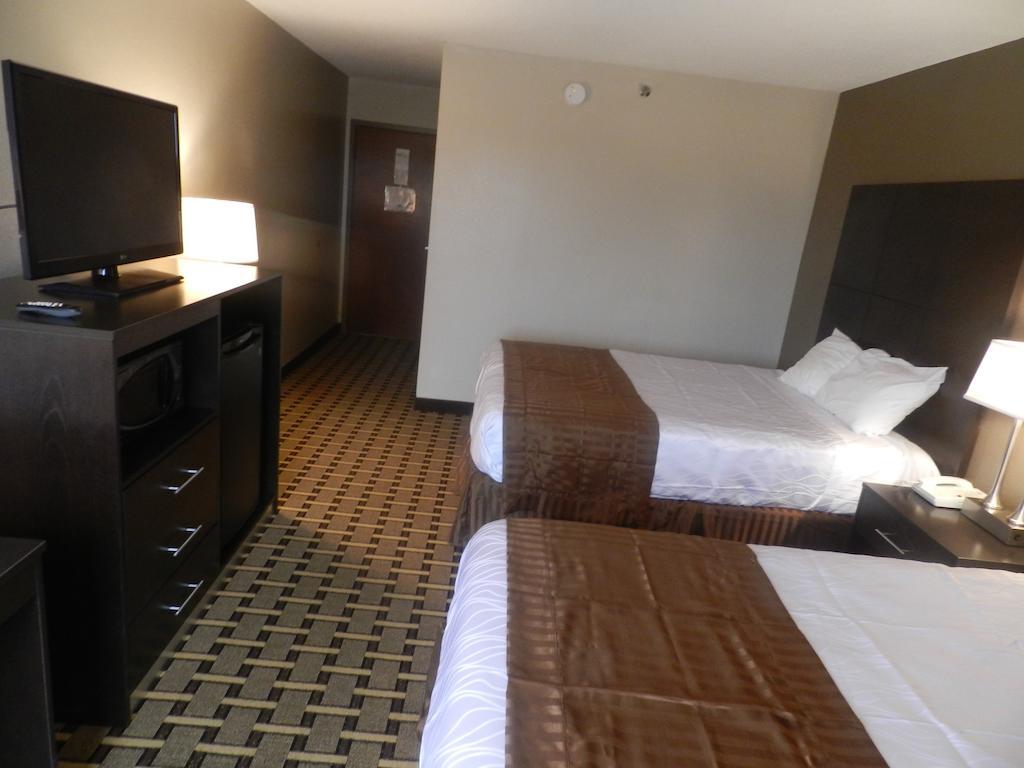 Haven Inn & Suites Ντουλούθ Δωμάτιο φωτογραφία