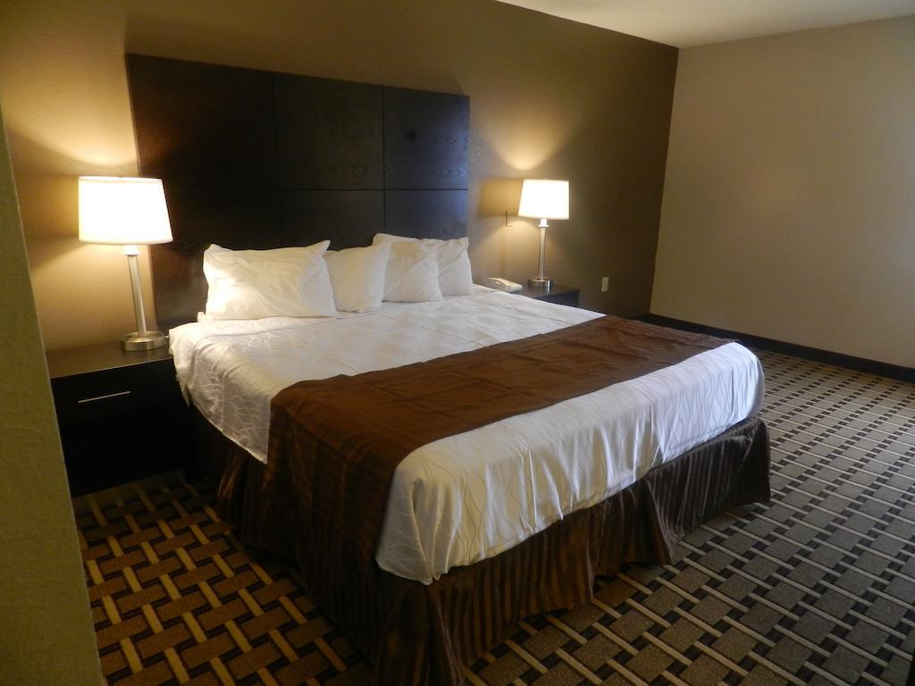 Haven Inn & Suites Ντουλούθ Δωμάτιο φωτογραφία